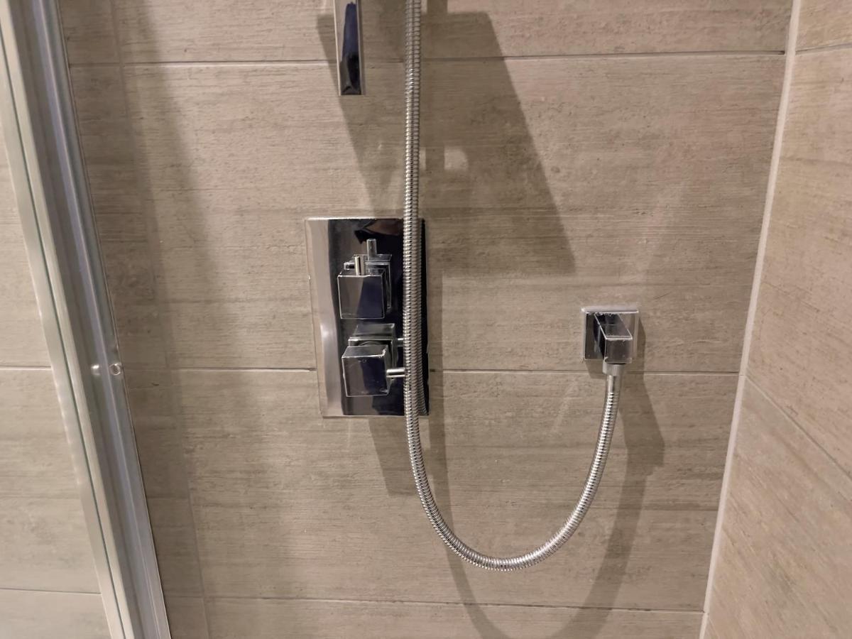 מילטון קינס Lovely 2 Double Bedroom Flat With Free Parking - At The Atrium Mk מראה חיצוני תמונה